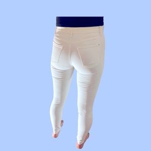 Natalie RW& Co white jeans